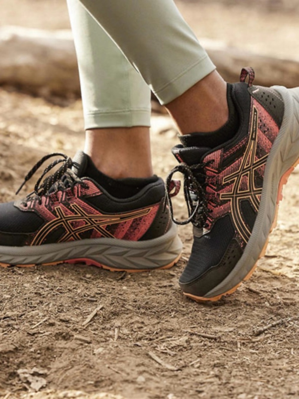 Asics Gel Venture 9 Womens Running Shoes (Black/ Summer Dune)